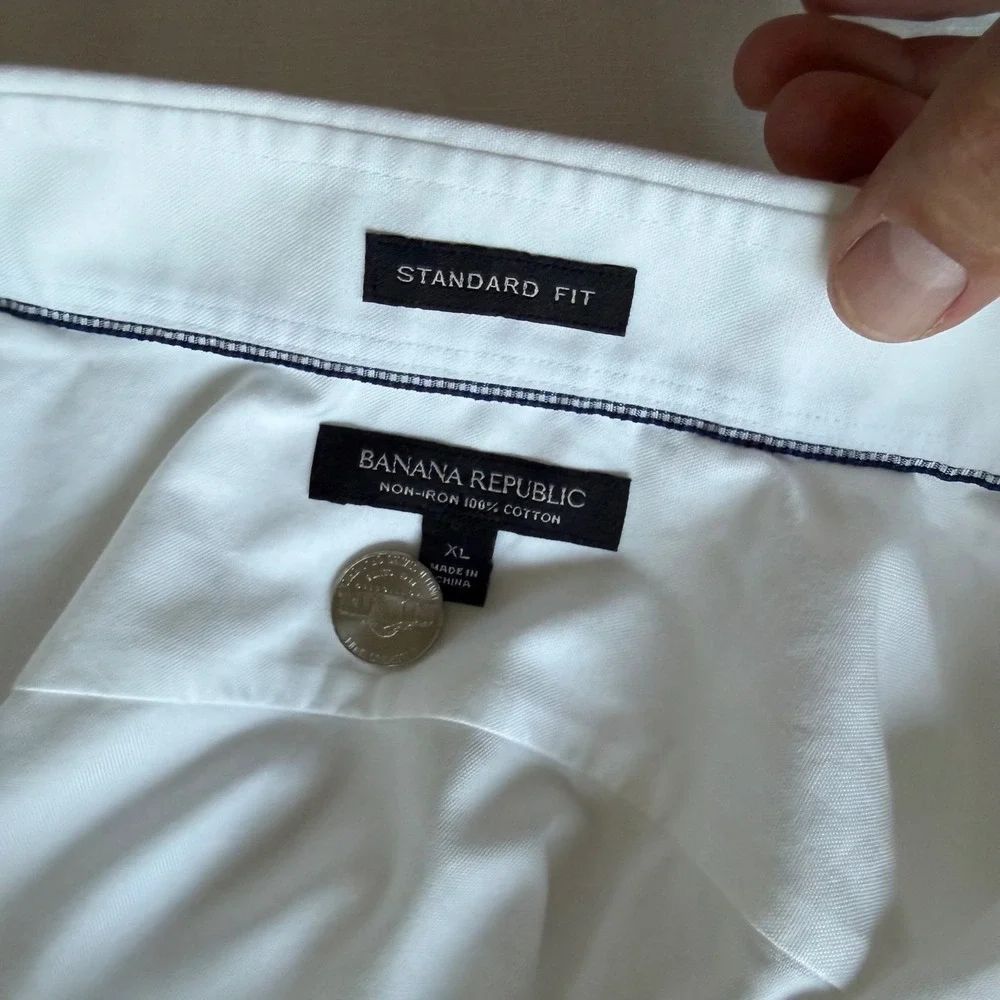 Banana Republic XL White Non-Iron Cotton Standard Fit Dress Shirt